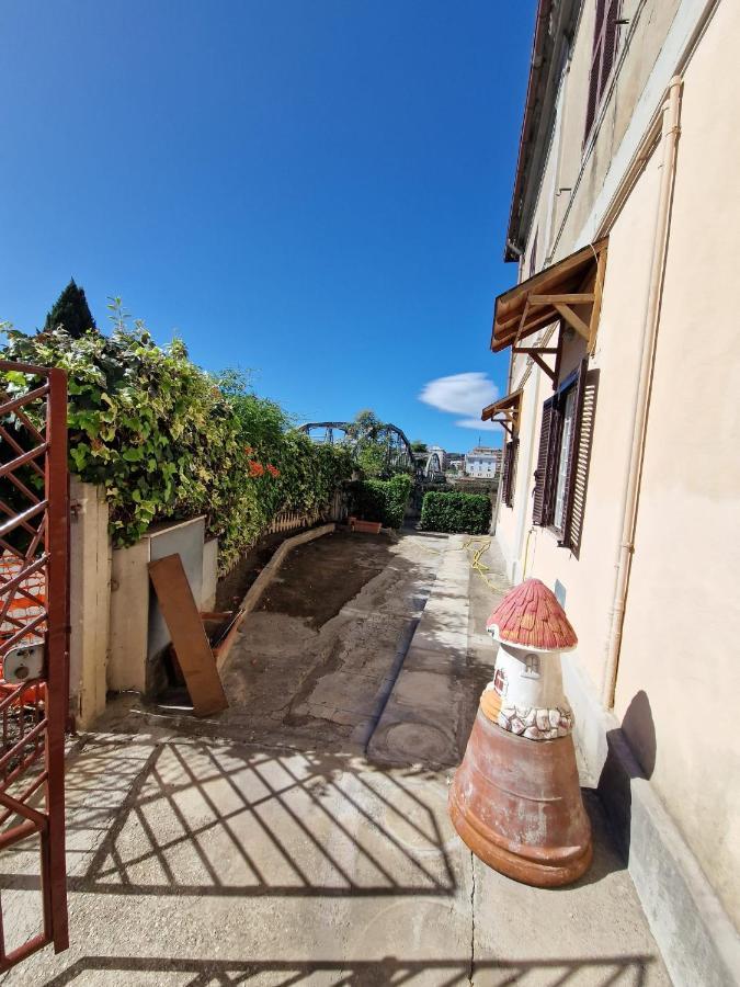 Appartamento Per Chi Ama Prendere Il Caffe In Terrazzo Roma Esterno foto